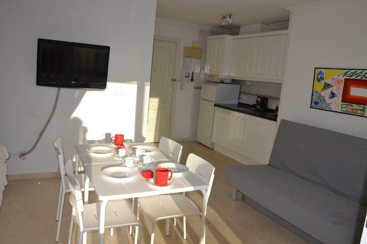 Apartamento Rod Torrevieja Esterno foto